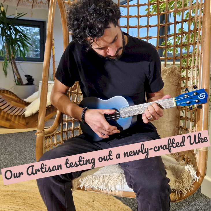 Artisan Handmade Soprano Rosewood Ukelele w/ Carry Bag - 15 Frets, 23-inch