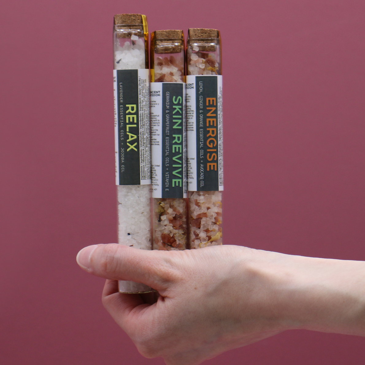 images 7 x Luxury Bath Salts in Vials (Gift Pack)