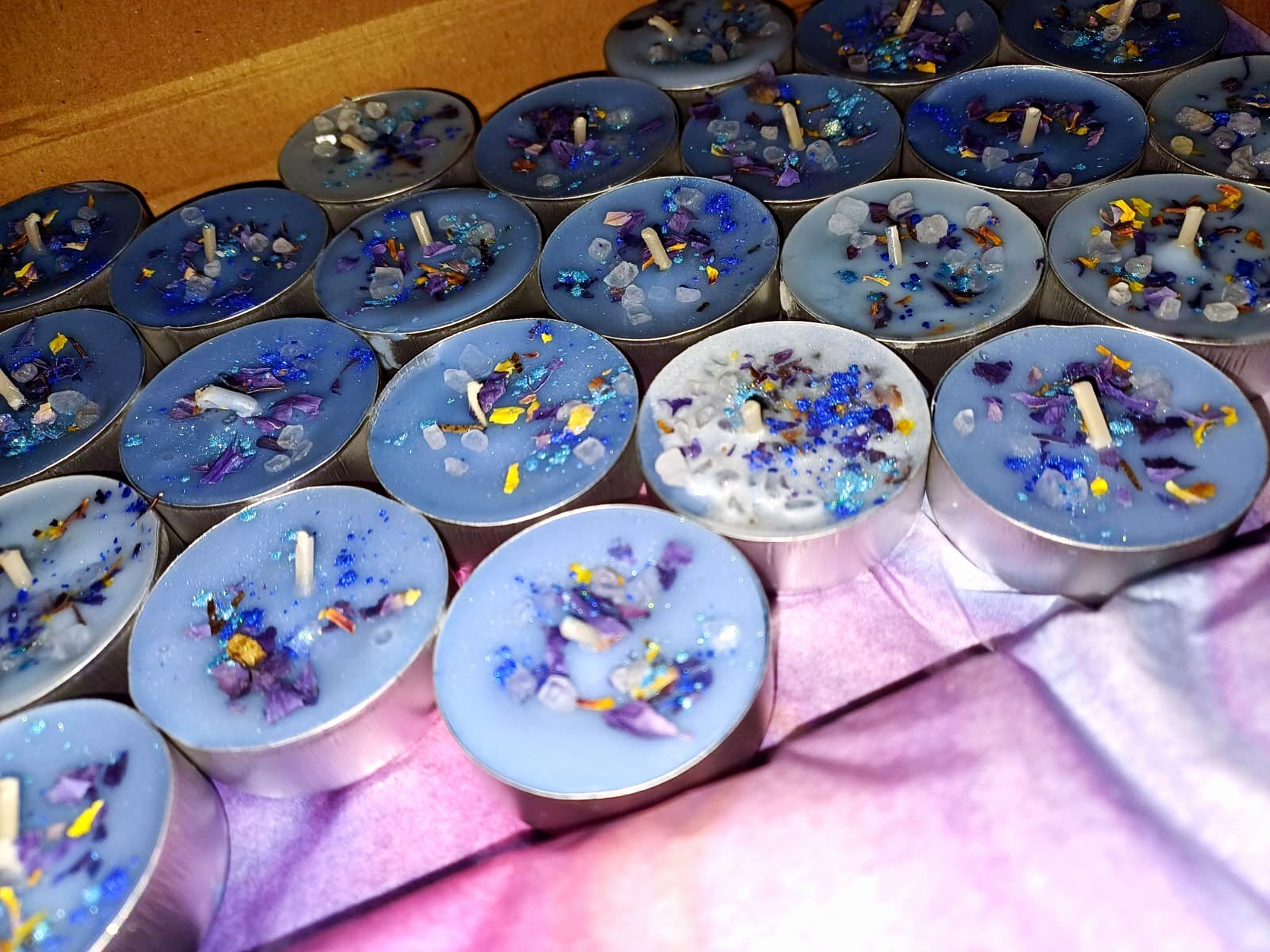 Blue Lotus and Frankincense Shimmer Tealight Candle (4-hr burn, Candle Magick)