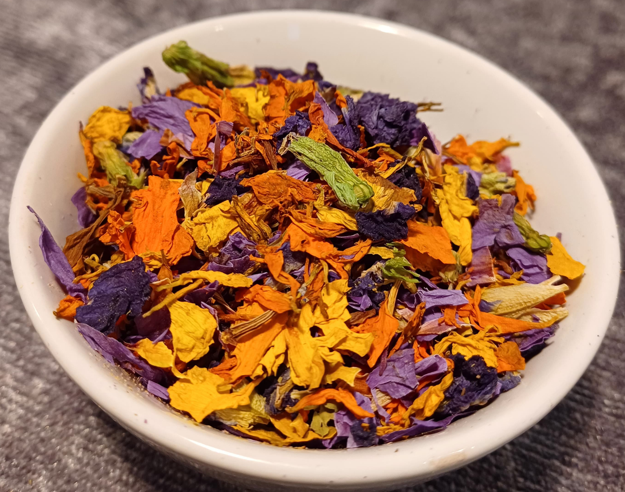 Harmony Herb Mix for Menopause (Calendula, Blue Lotus, Blue Pea, Mint & Rose)