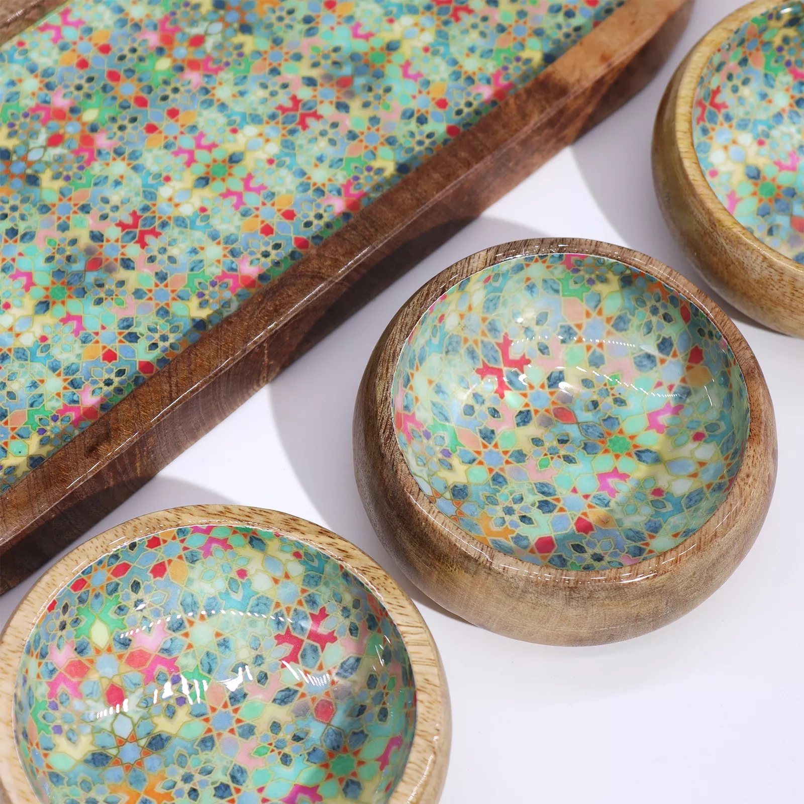 Artisanal Mango Wood Serving Tray & 3 Bowls - for Tapas & Sushi or Decor