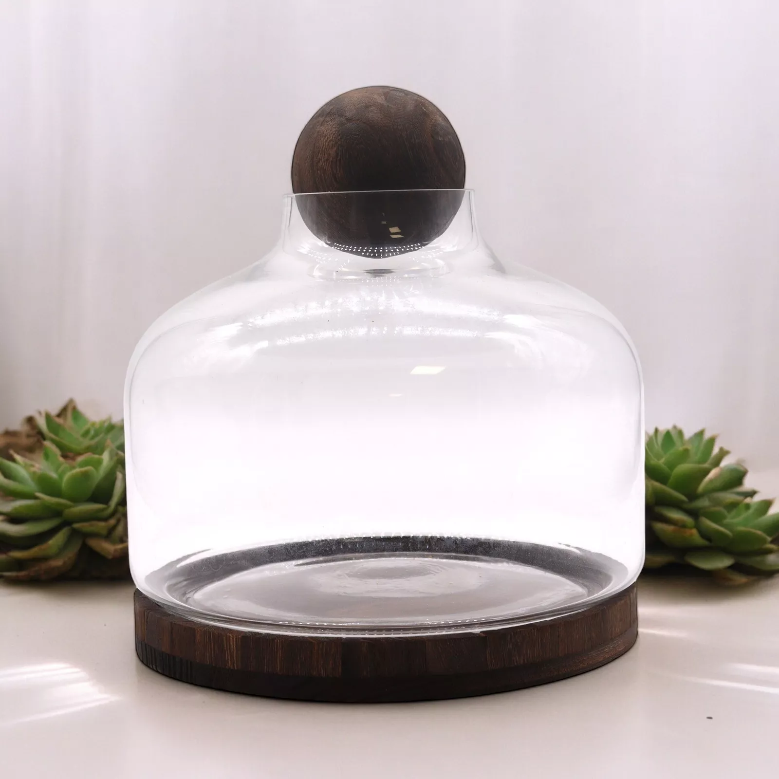 Ball-top Terrarium (Glass & Dark Tung Wood)